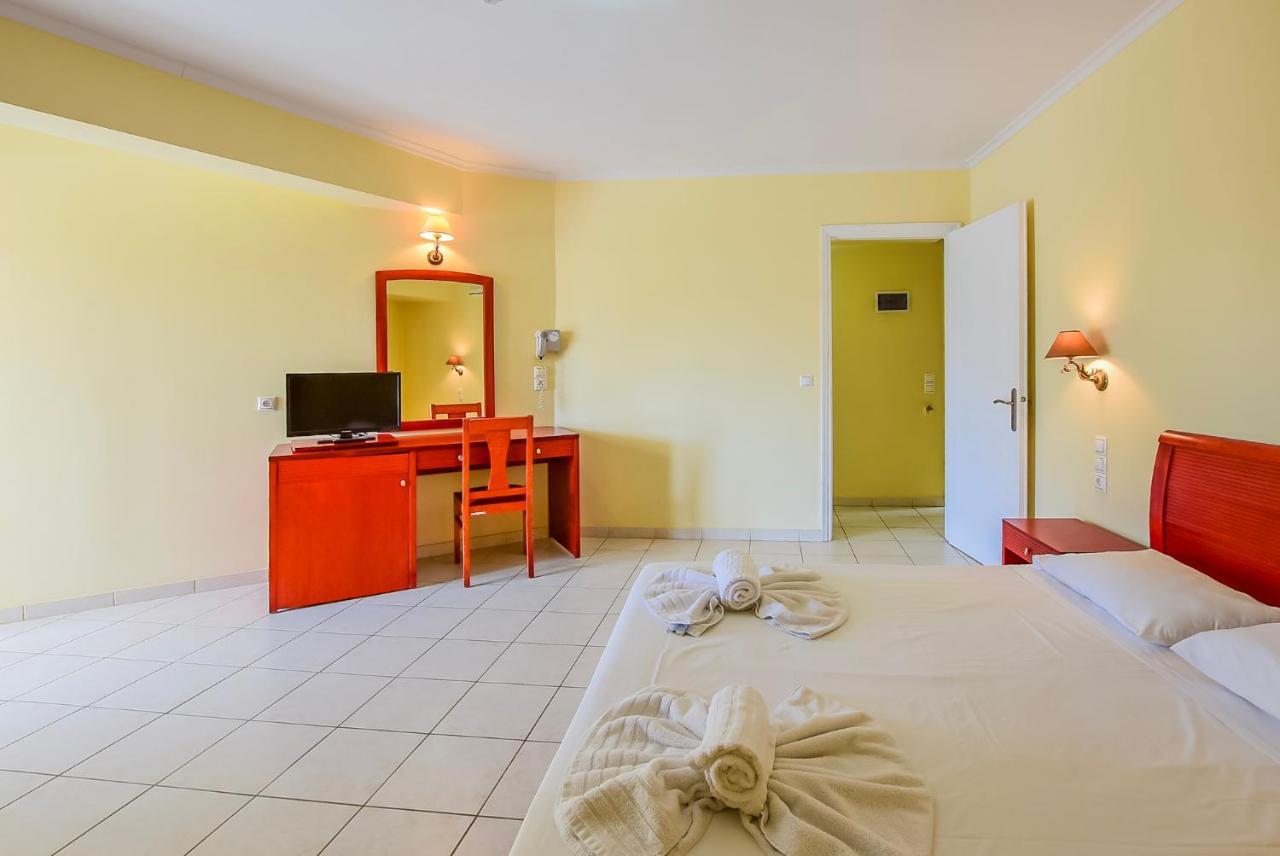 Timos Hotel Laganas Esterno foto